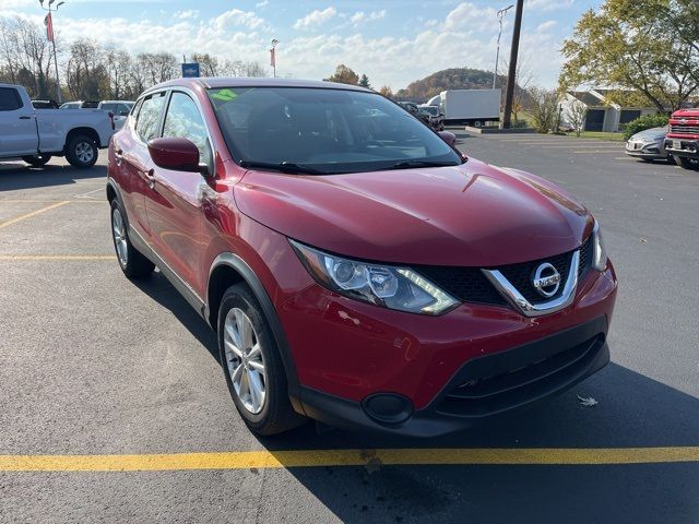 2017 Nissan Rogue Sport S