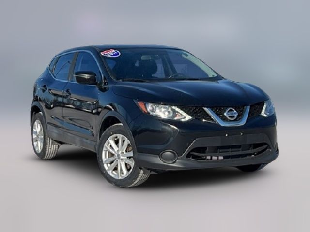 2017 Nissan Rogue Sport S