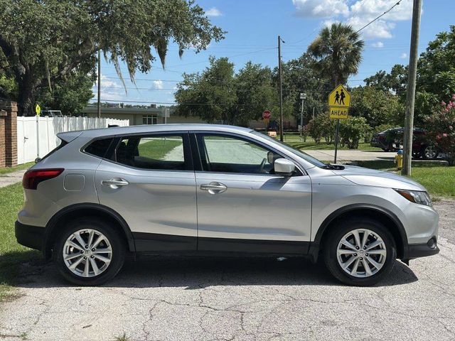 2017 Nissan Rogue Sport S