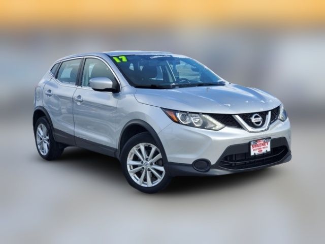 2017 Nissan Rogue Sport S