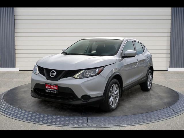 2017 Nissan Rogue Sport S