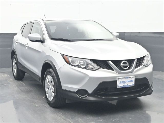 2017 Nissan Rogue Sport S