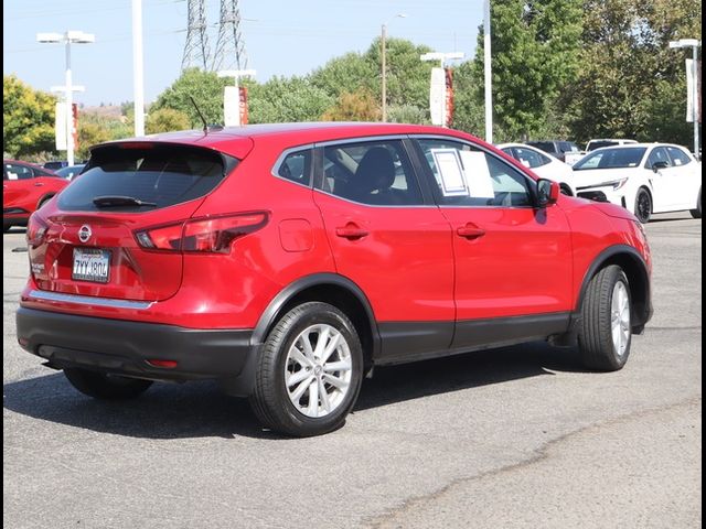 2017 Nissan Rogue Sport S