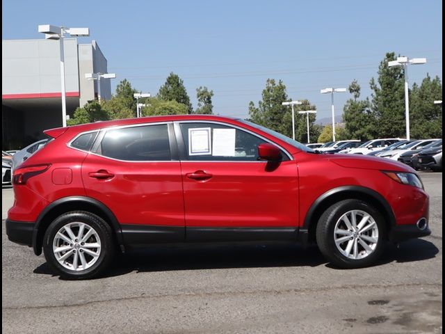 2017 Nissan Rogue Sport S