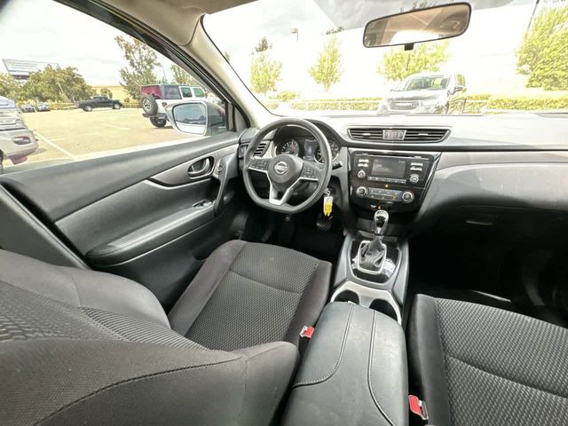 2017 Nissan Rogue Sport S