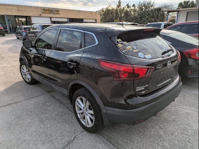 2017 Nissan Rogue Sport S