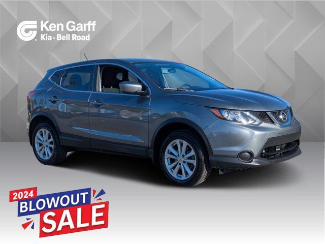 2017 Nissan Rogue Sport S