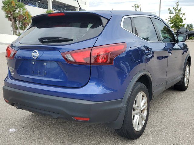 2017 Nissan Rogue Sport S