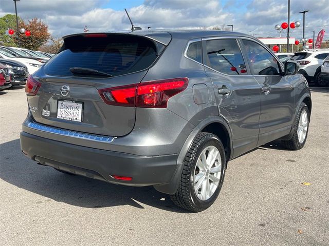 2017 Nissan Rogue Sport S