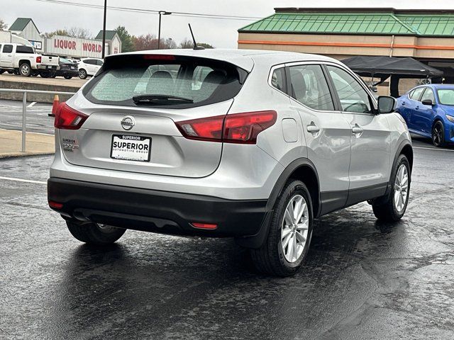 2017 Nissan Rogue Sport S