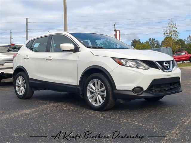 2017 Nissan Rogue Sport S