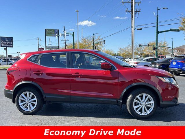 2017 Nissan Rogue Sport S