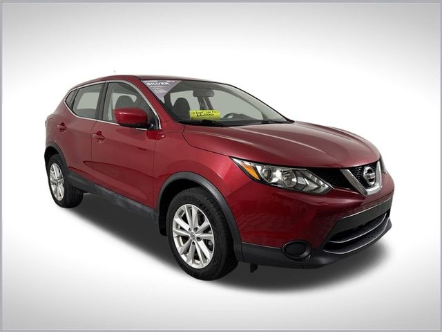 2017 Nissan Rogue Sport S