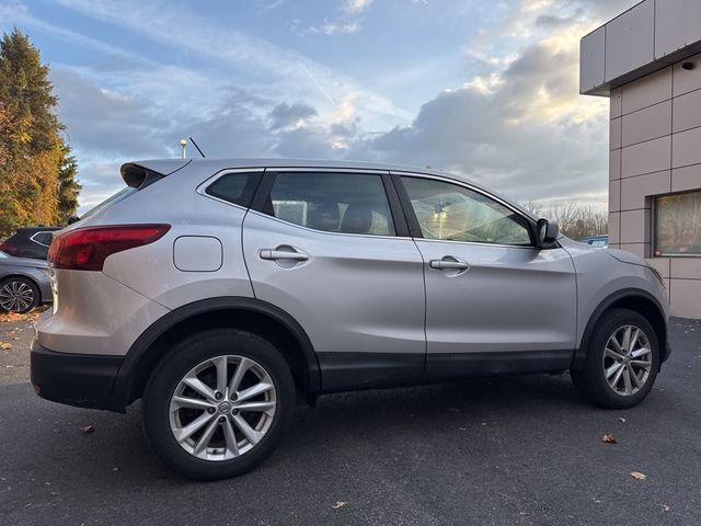 2017 Nissan Rogue Sport S