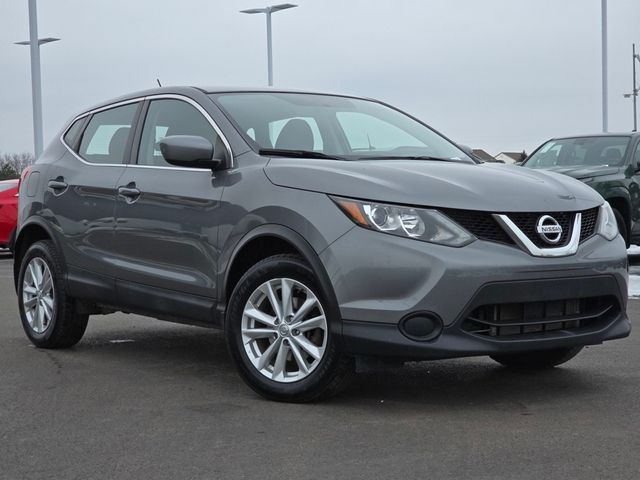 2017 Nissan Rogue Sport S