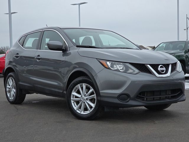 2017 Nissan Rogue Sport S