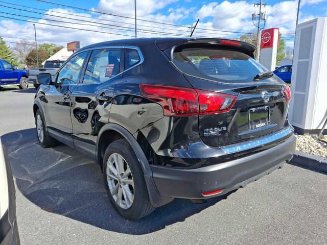 2017 Nissan Rogue Sport S