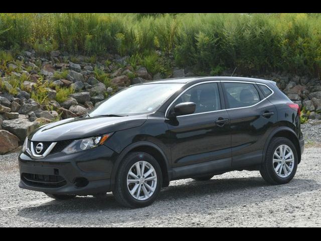 2017 Nissan Rogue Sport S