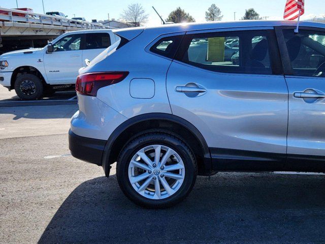 2017 Nissan Rogue Sport S