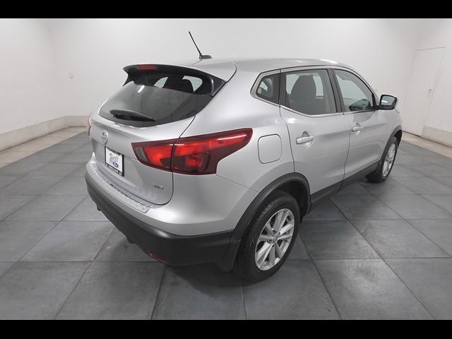2017 Nissan Rogue Sport S