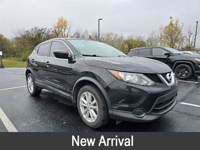 2017 Nissan Rogue Sport S