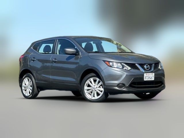 2017 Nissan Rogue Sport S