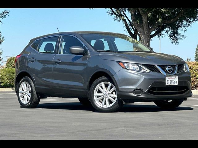 2017 Nissan Rogue Sport S