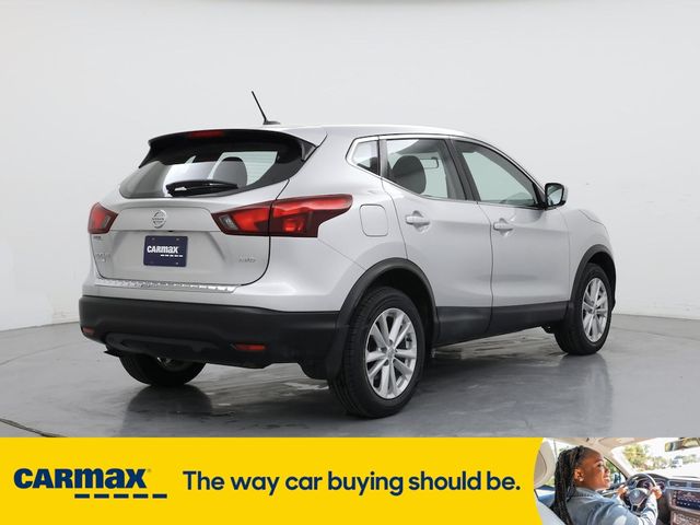 2017 Nissan Rogue Sport S