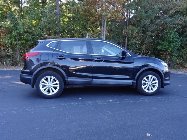 2017 Nissan Rogue Sport S