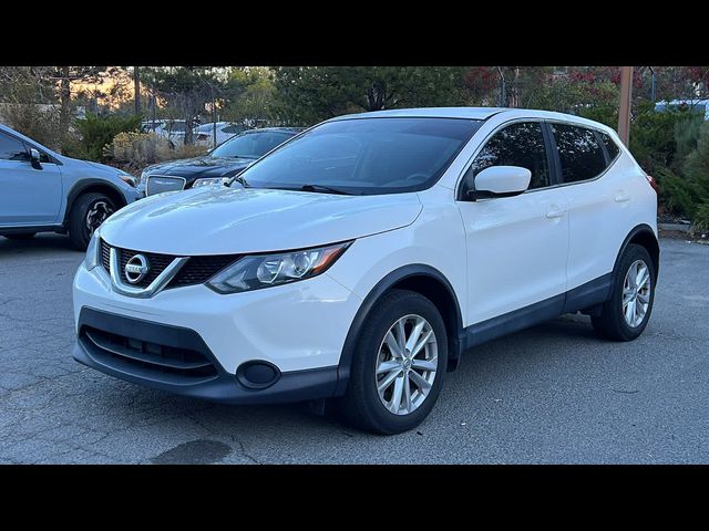 2017 Nissan Rogue Sport S