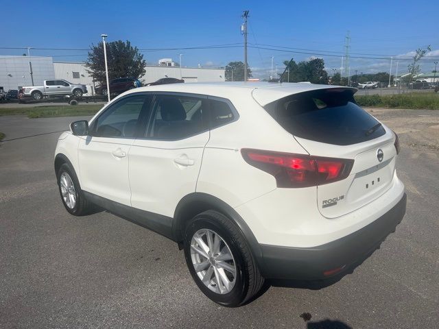 2017 Nissan Rogue Sport S