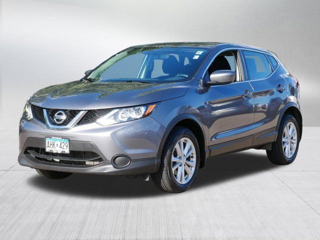 2017 Nissan Rogue Sport S