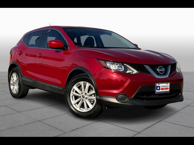 2017 Nissan Rogue Sport S