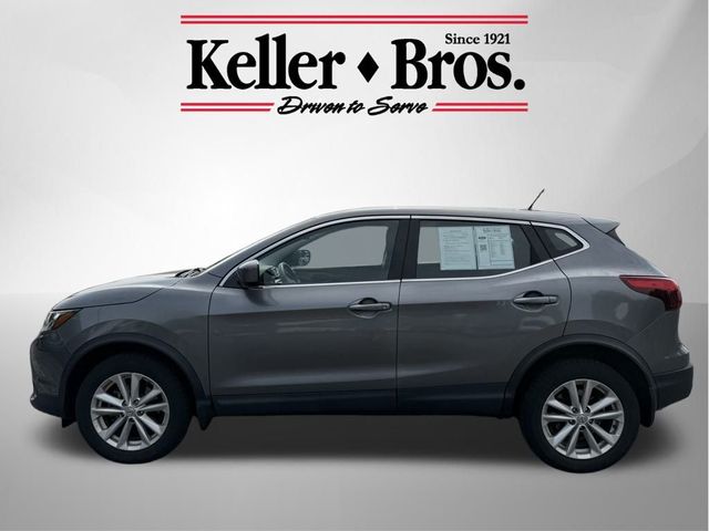 2017 Nissan Rogue Sport S