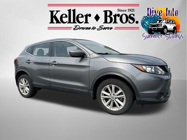 2017 Nissan Rogue Sport S