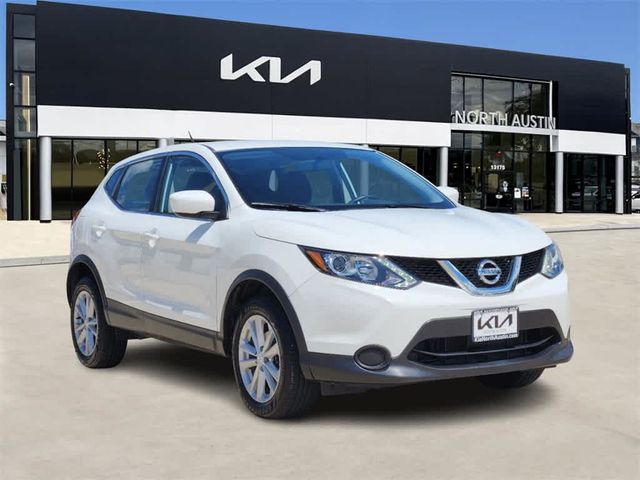 2017 Nissan Rogue Sport S