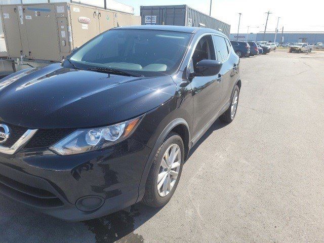 2017 Nissan Rogue Sport S