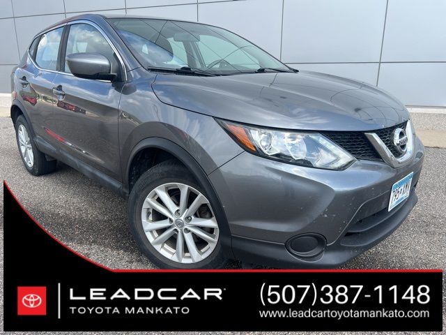 2017 Nissan Rogue Sport S