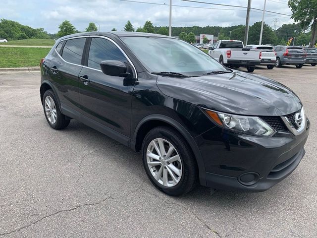 2017 Nissan Rogue Sport S