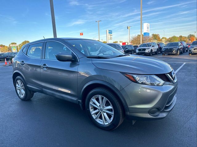 2017 Nissan Rogue Sport S