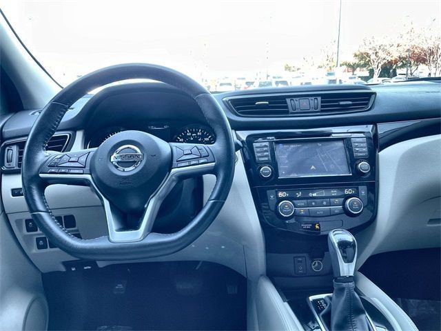 2017 Nissan Rogue Sport SL