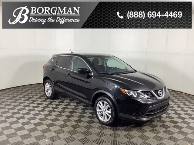 2017 Nissan Rogue Sport S