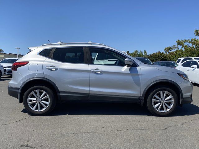 2017 Nissan Rogue Sport SV