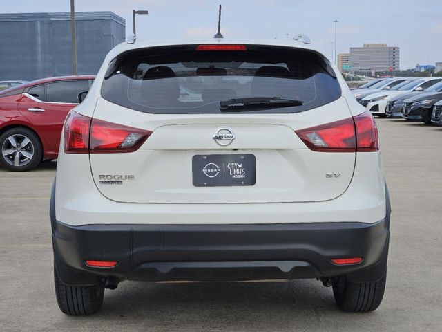 2017 Nissan Rogue Sport SV