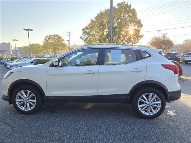 2017 Nissan Rogue Sport SV