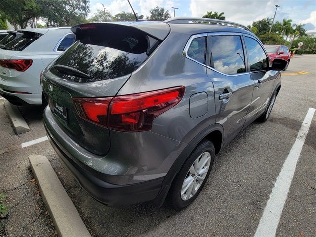 2017 Nissan Rogue Sport SV