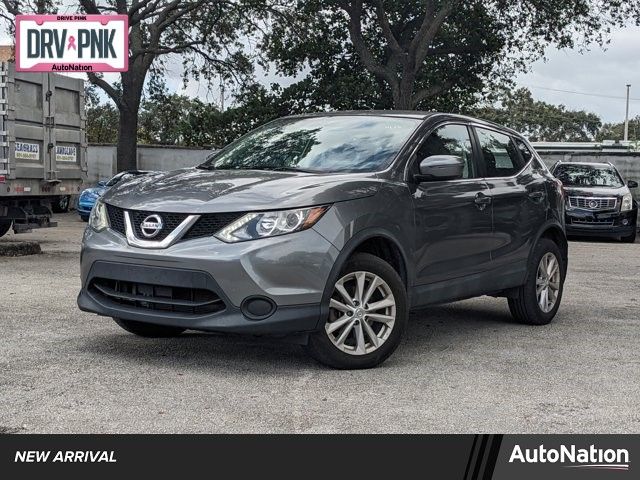 2017 Nissan Rogue Sport SV