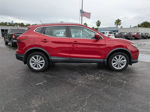 2017 Nissan Rogue Sport SV