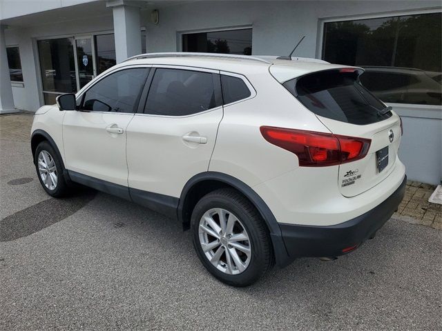 2017 Nissan Rogue Sport SV