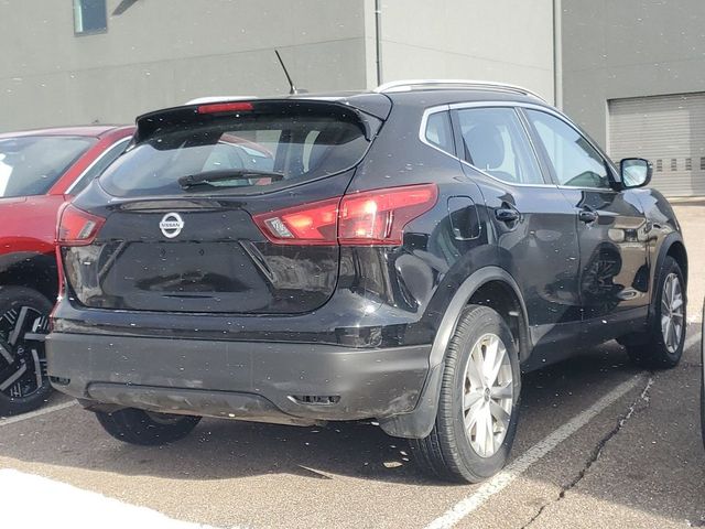 2017 Nissan Rogue Sport SV